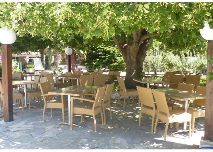 Cavallo Morto Campsite Bonifacio (Corsica)